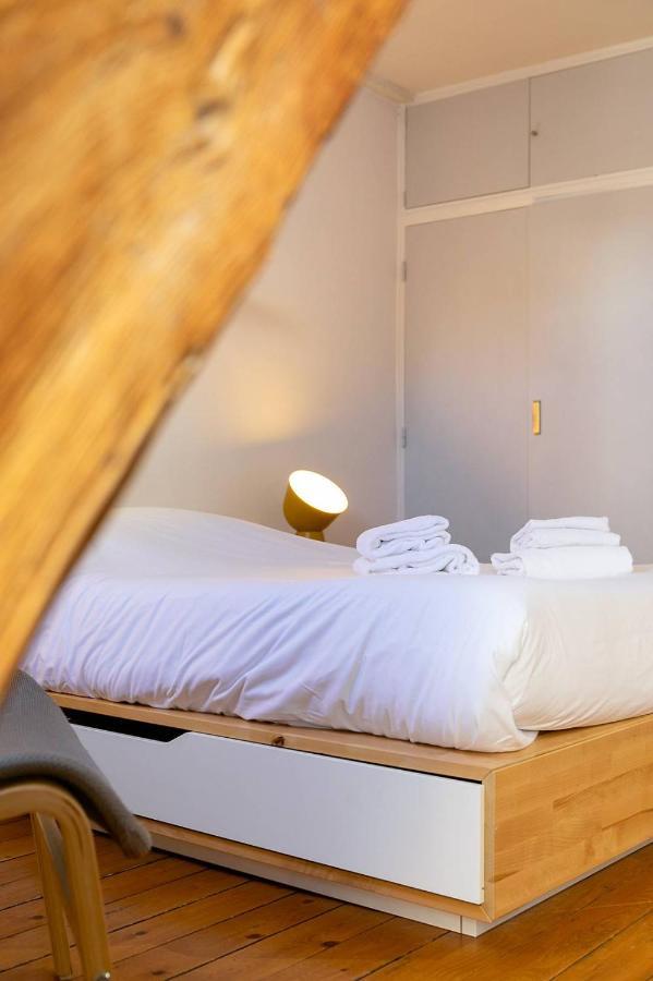 La Plume Aux Pieds Du Parvis Saint Jean Apartment Dijon Luaran gambar